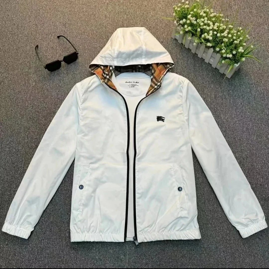 Burberry Hooded Windbreaker Jacket Vintage Check Lining White