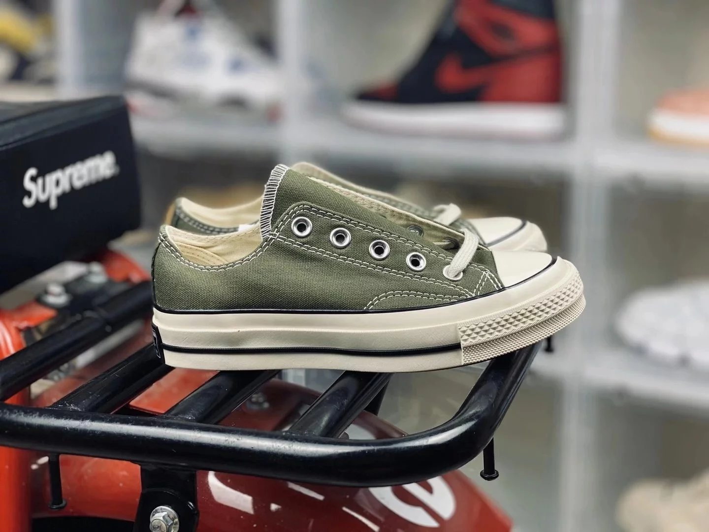 Converse Basic And CDG — grass green low side colorway — USFans Spreadsheet photo