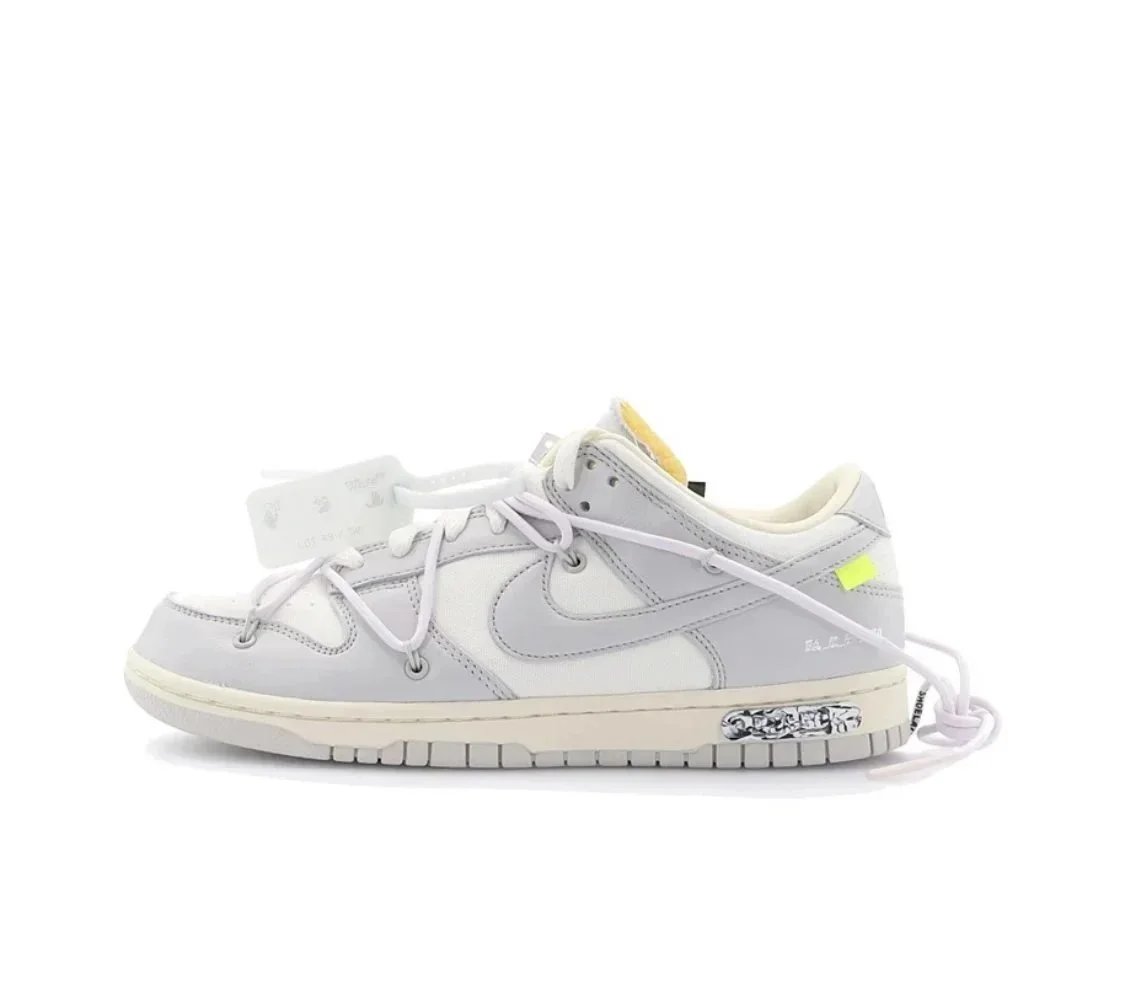 White shoelaces and white buckles DM1602-123