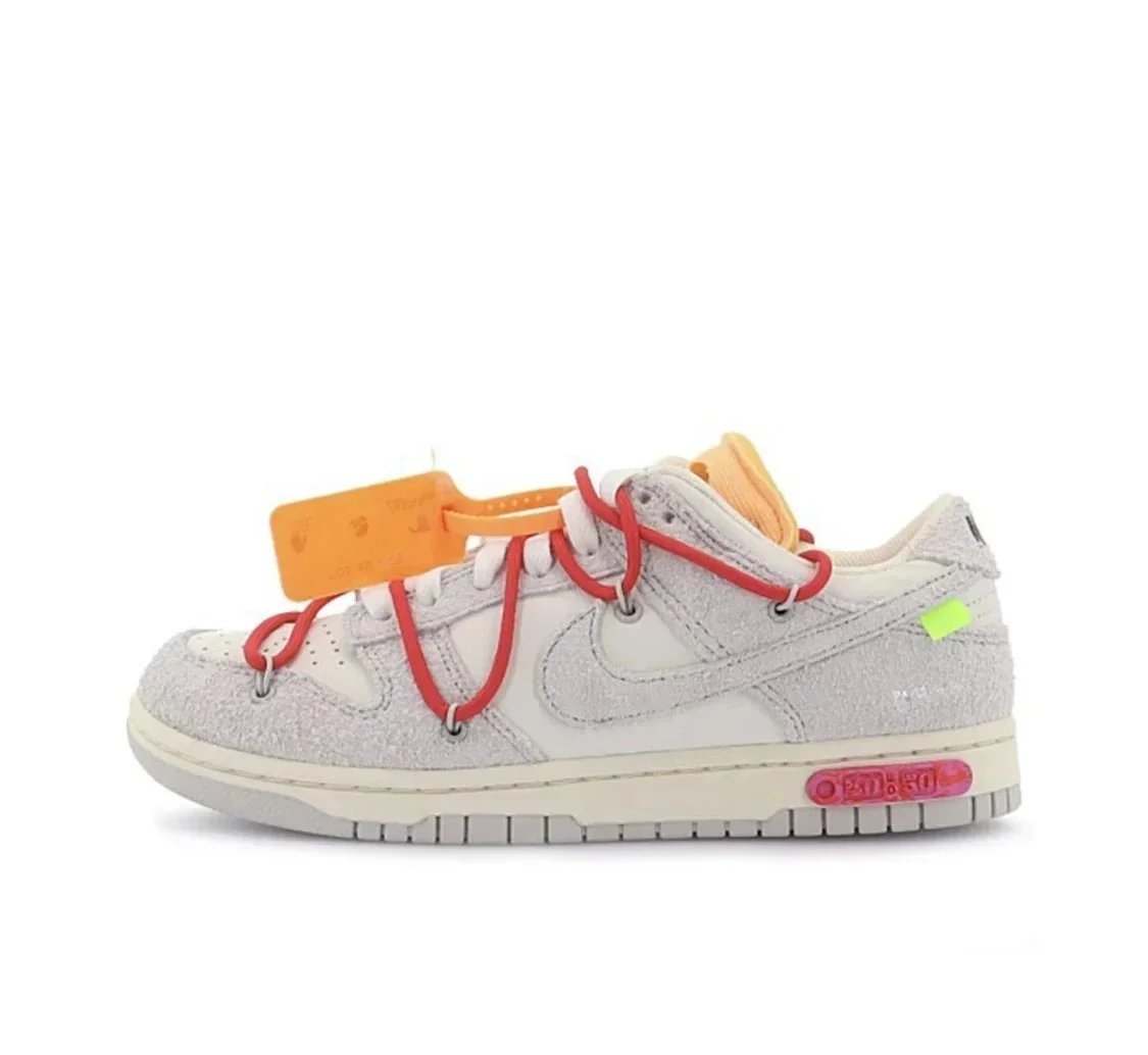 Red shoes with orange buckle DJ0950-103