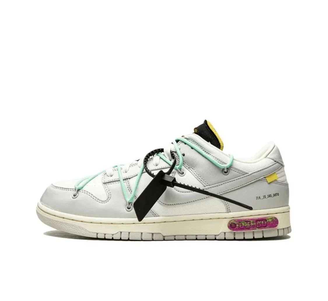 Green shoelace with black buckle DM1602-114