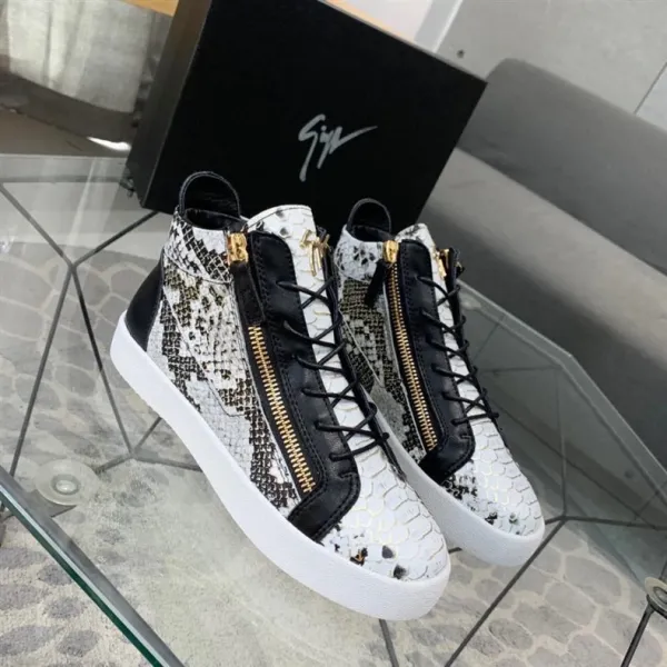 Design Giuseppe Zanotti High-Top Sneakers Black Croc-Embossed with Gold Zipper Sneakers - 3