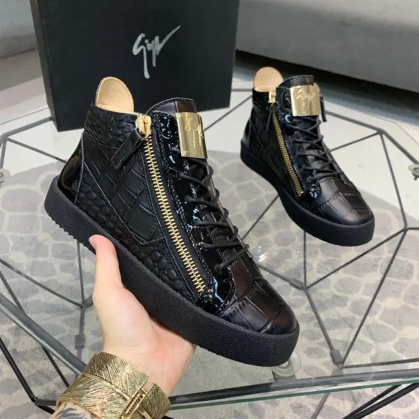 Design Giuseppe Zanotti High-Top Sneakers Black Croc-Embossed with Gold Zipper Sneakers - 10