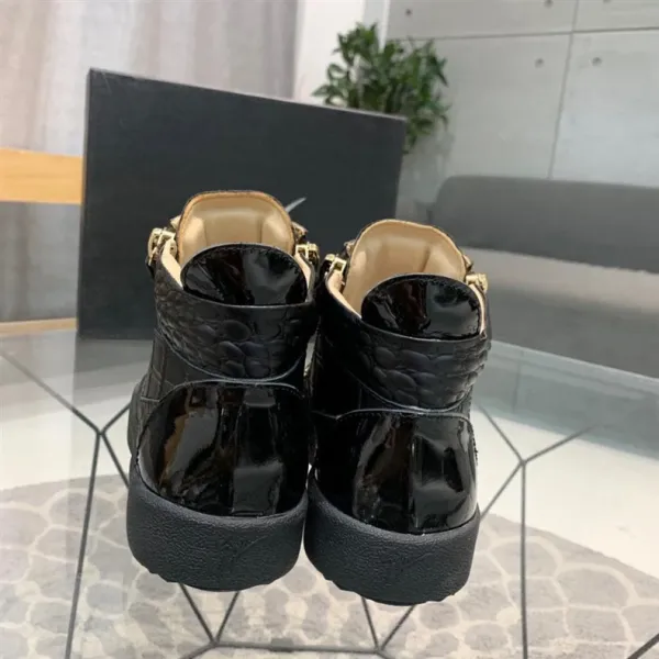 Design Giuseppe Zanotti High-Top Sneakers Black Croc-Embossed with Gold Zipper Sneakers - 11