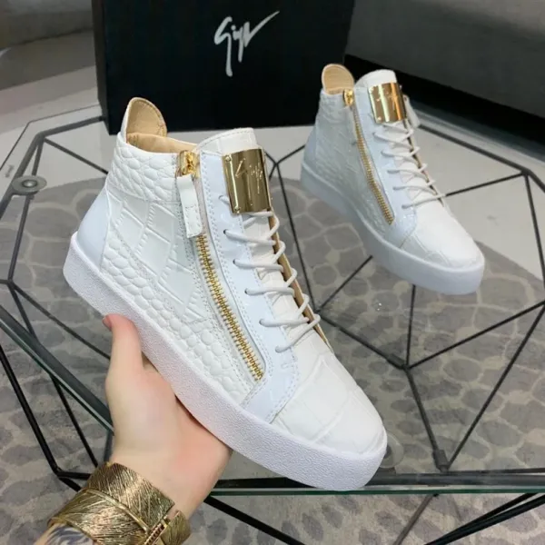 Design Giuseppe Zanotti High-Top Sneakers Black Croc-Embossed with Gold Zipper Sneakers - 6