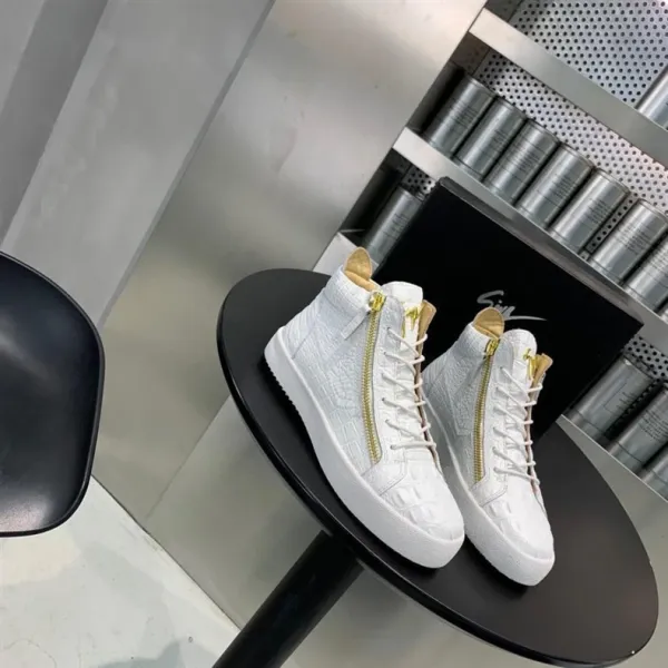 Design Giuseppe Zanotti High-Top Sneakers Black Croc-Embossed with Gold Zipper Sneakers - 12