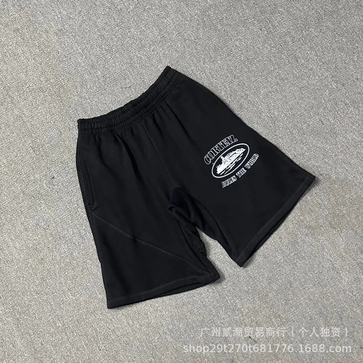 5813 Black