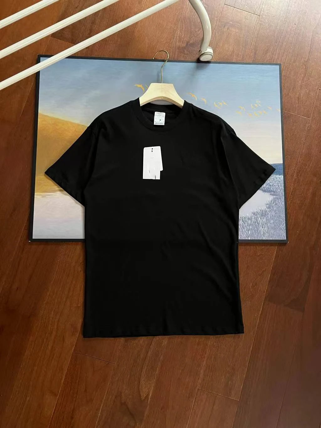 Design Minimalist Black Oversized T-Shirt - 1