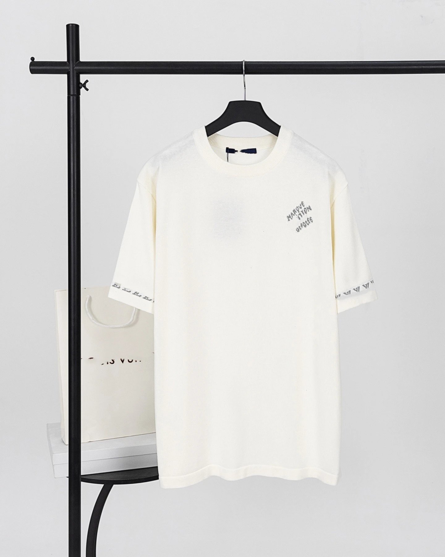 Product view 32
