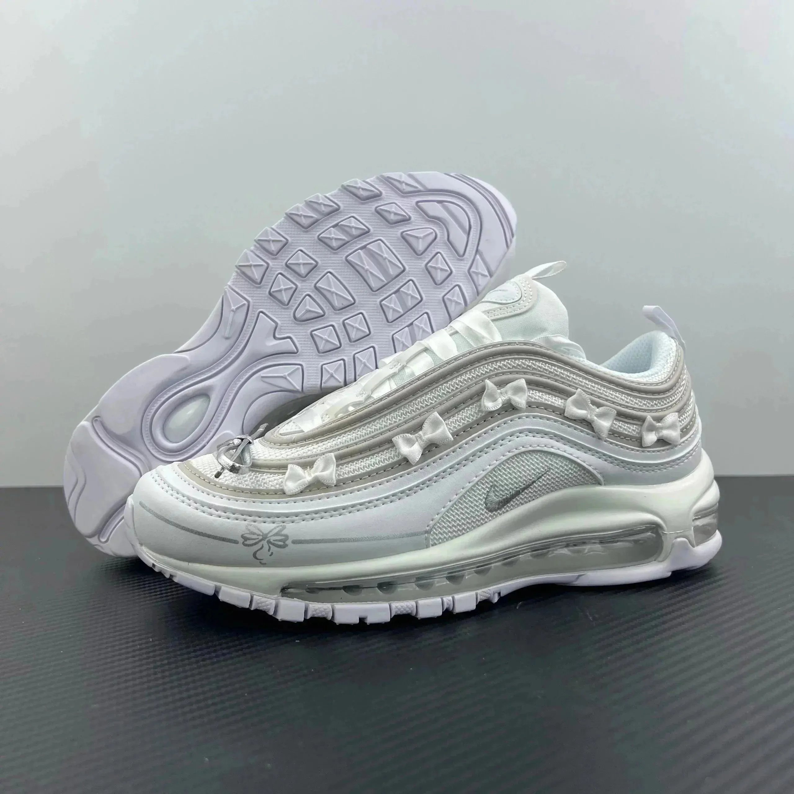 Product view 32