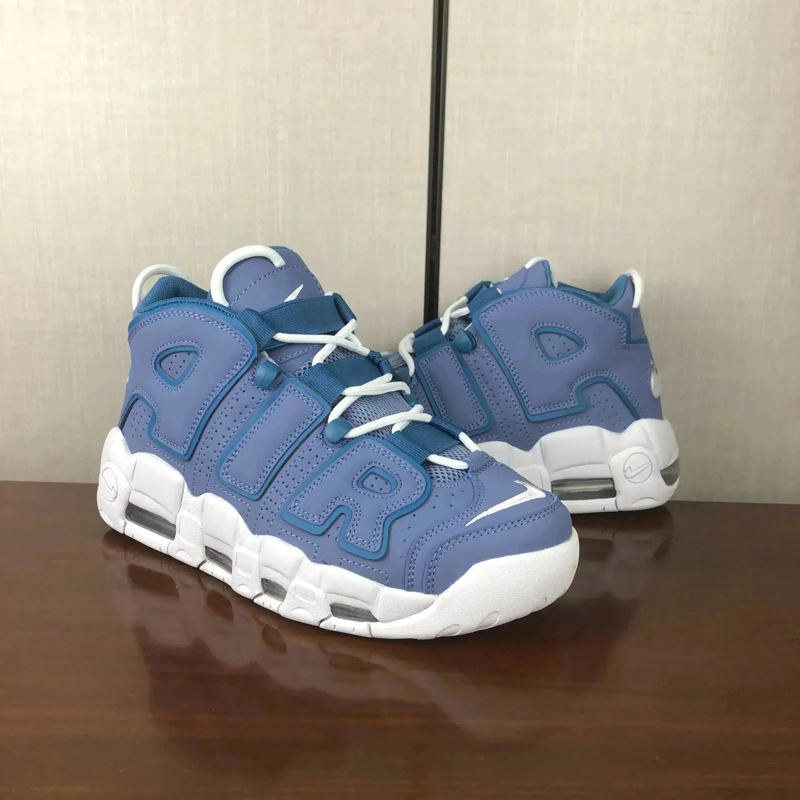 Product view 24