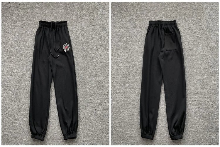 K5228 Black Red