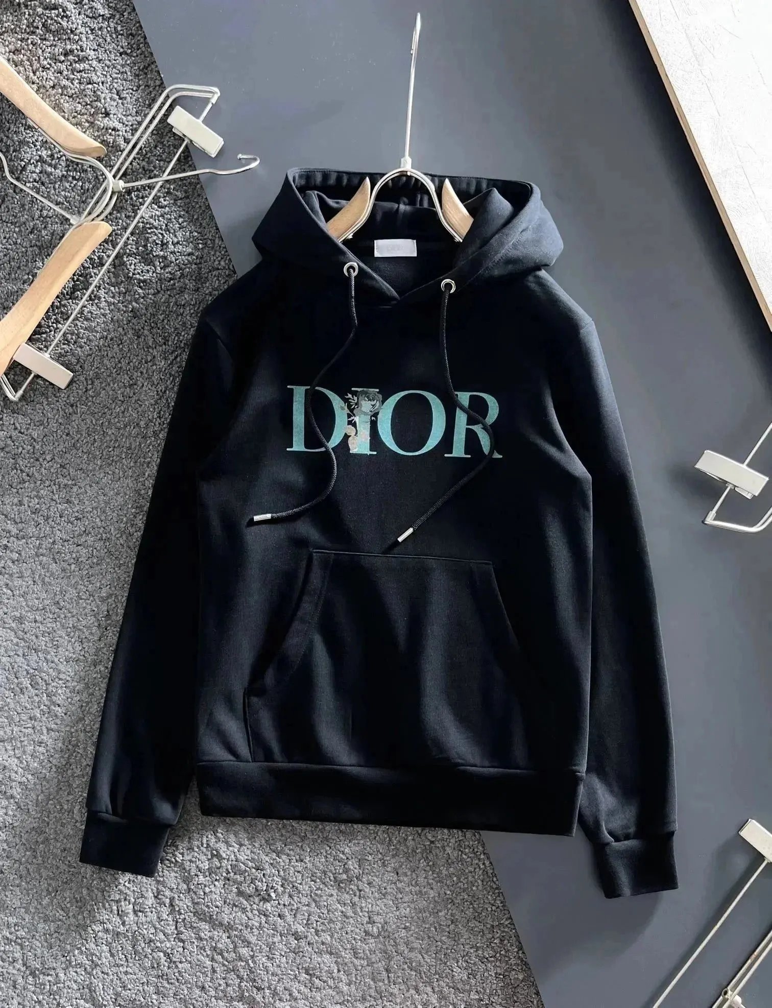 Product view 24