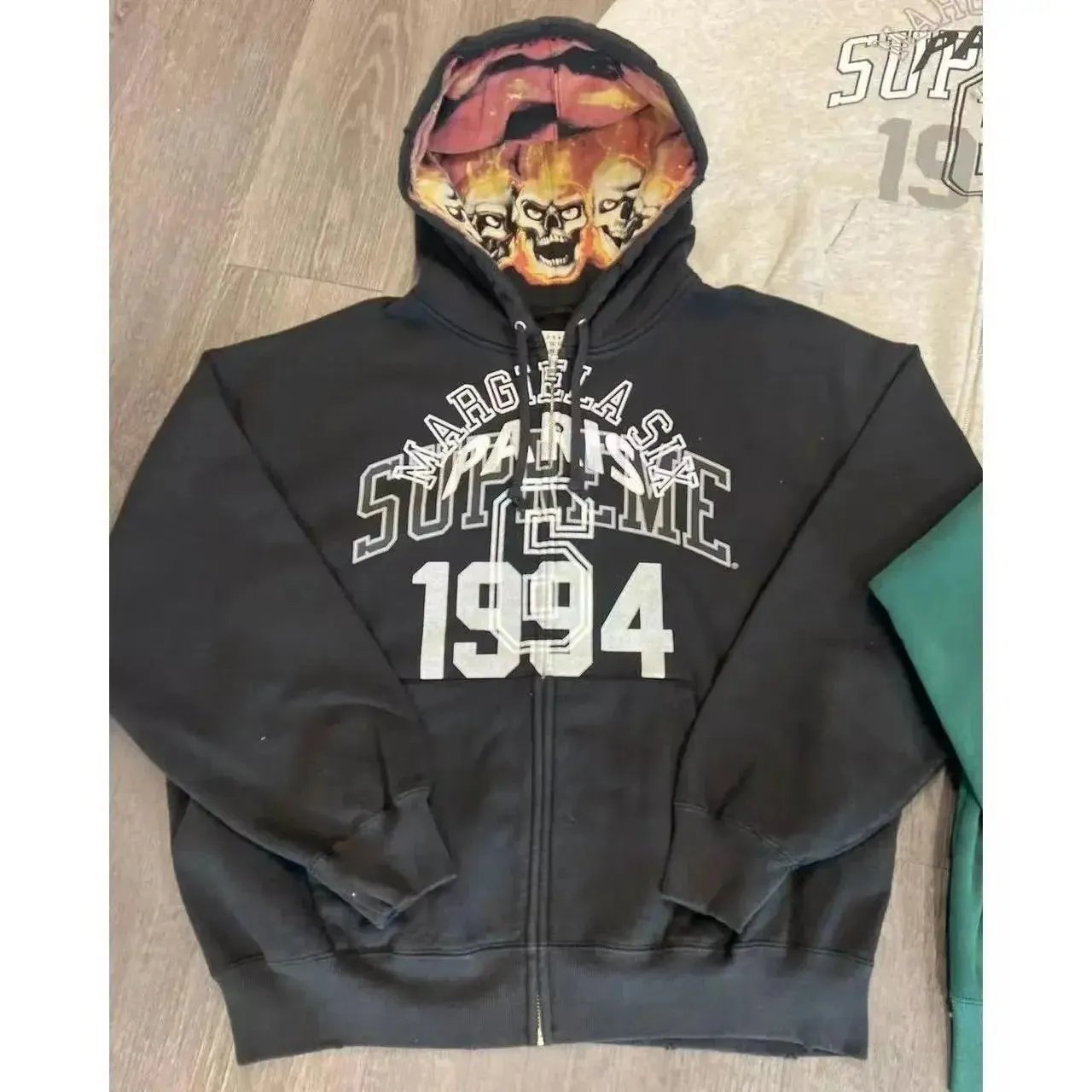 Product view 16