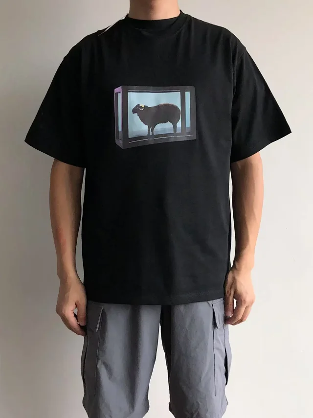 Supreme T-Shirts Sheep Print product detail image 2