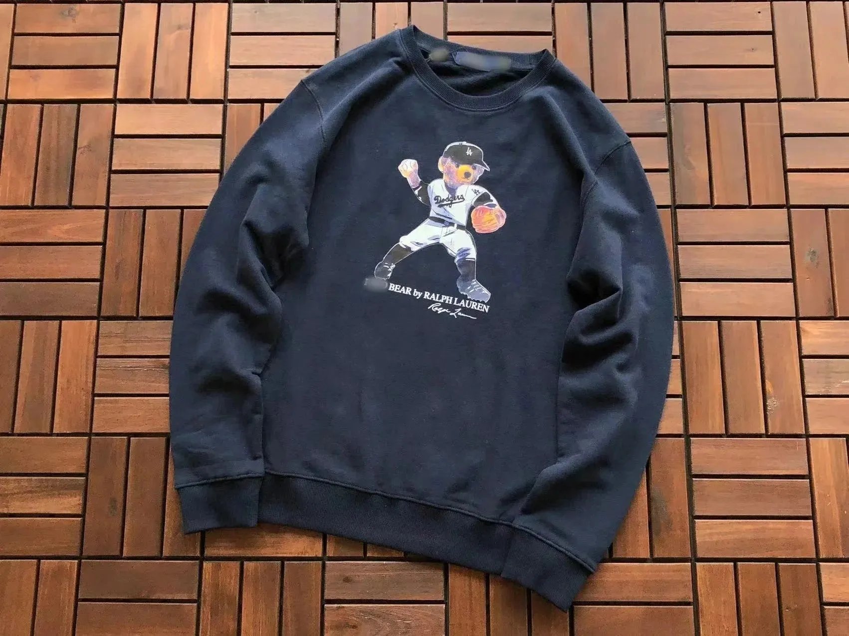 Product view 33