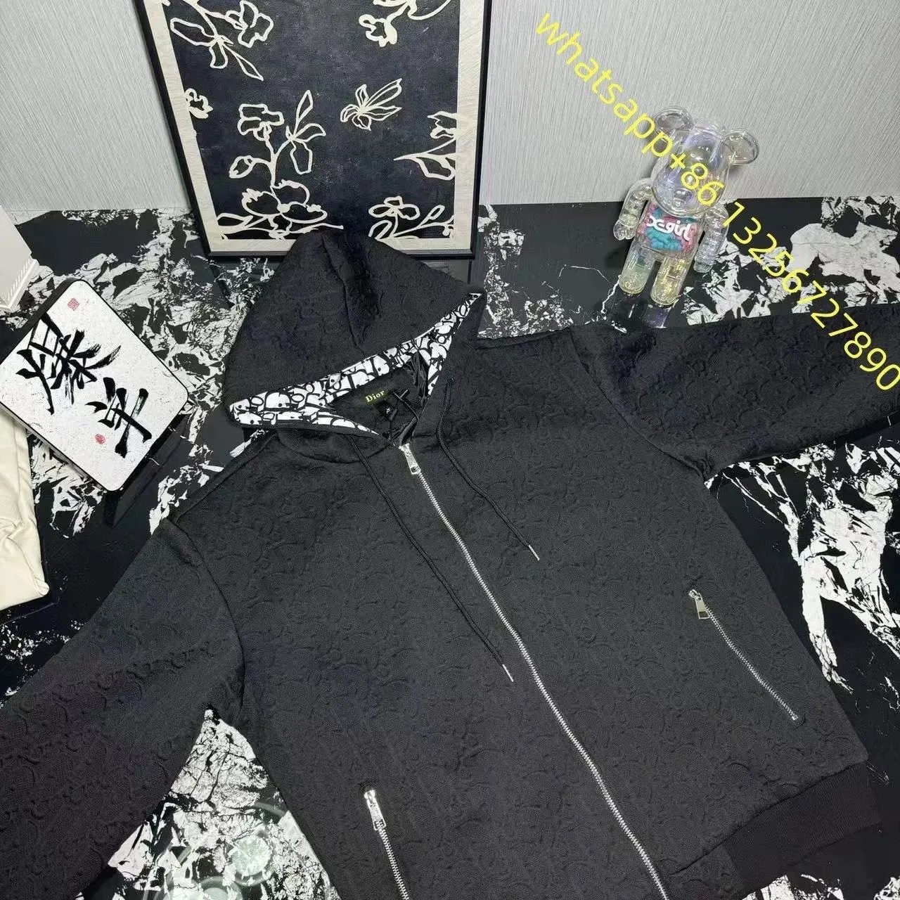 DIOR27
