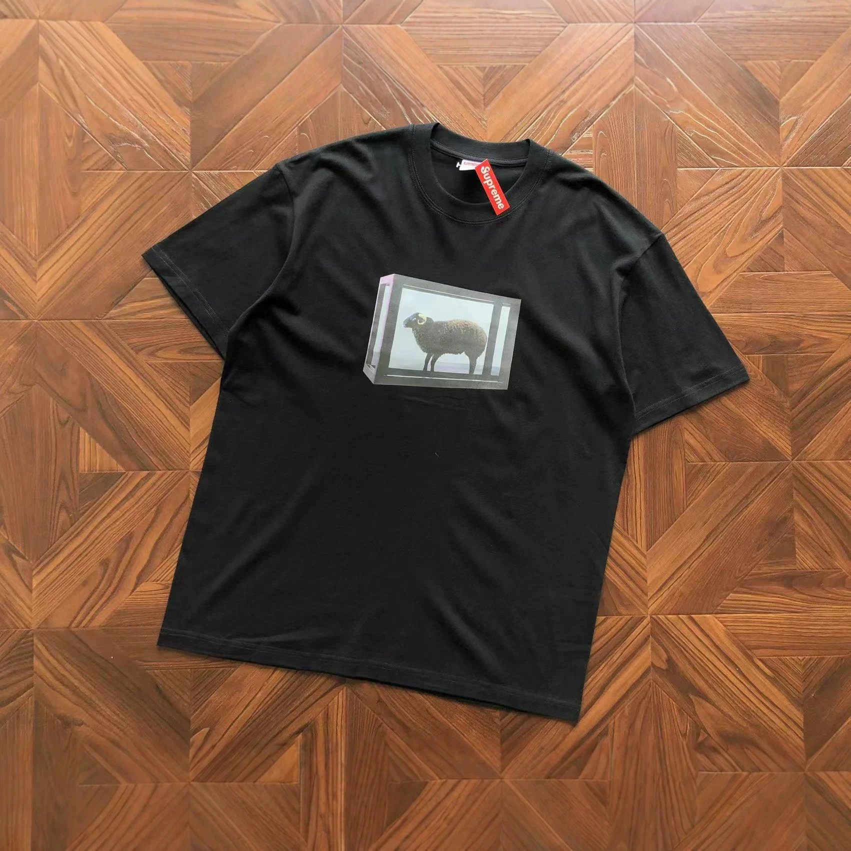 Supreme T-Shirts Sheep Print image 3