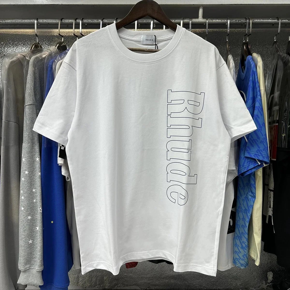 Rhude T-Shirts Hotel Mont Blanc Graphic — 50125 White