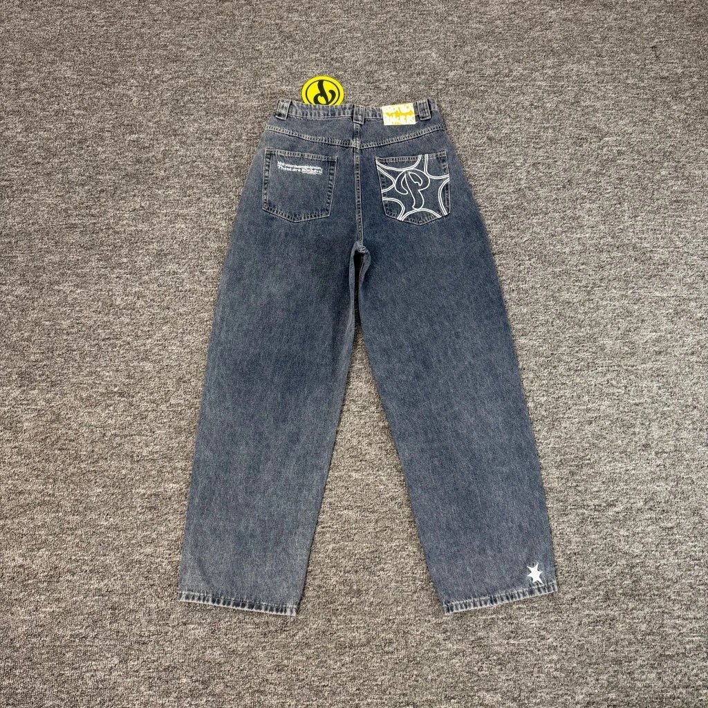 PROTECT Jeans Loose Fit Embroidered Pocket — J001