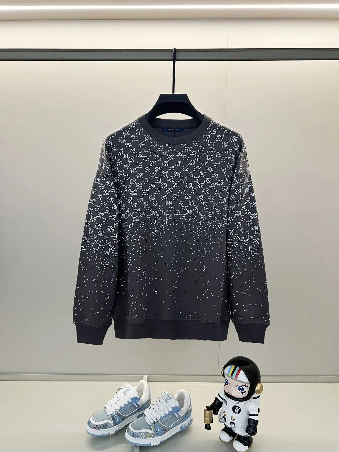 Product view 33