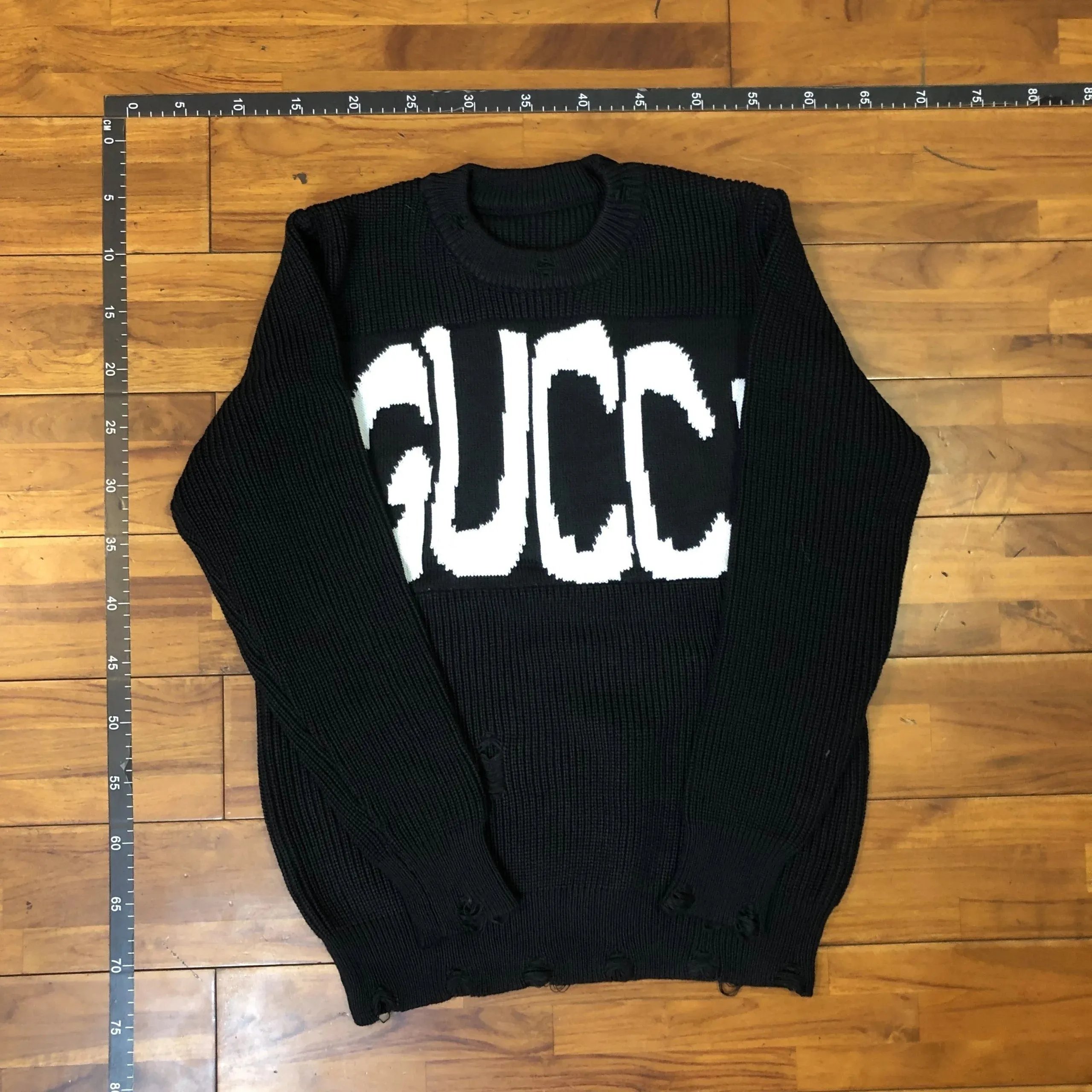 Gucci Distressed Logo Knit Swe