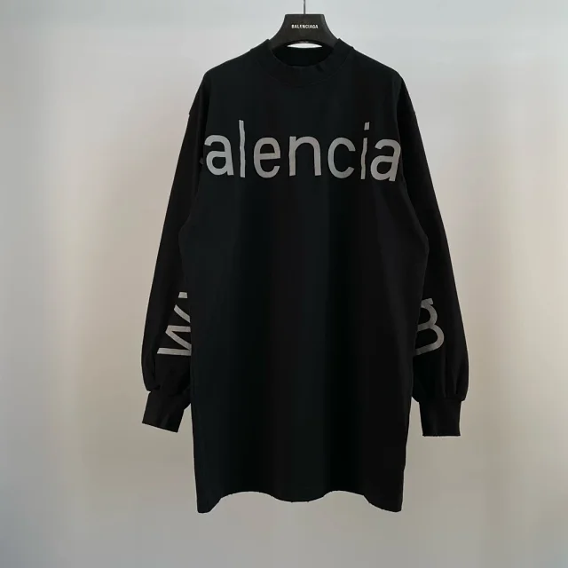 Balenciaga Alencia Long-Sleeve