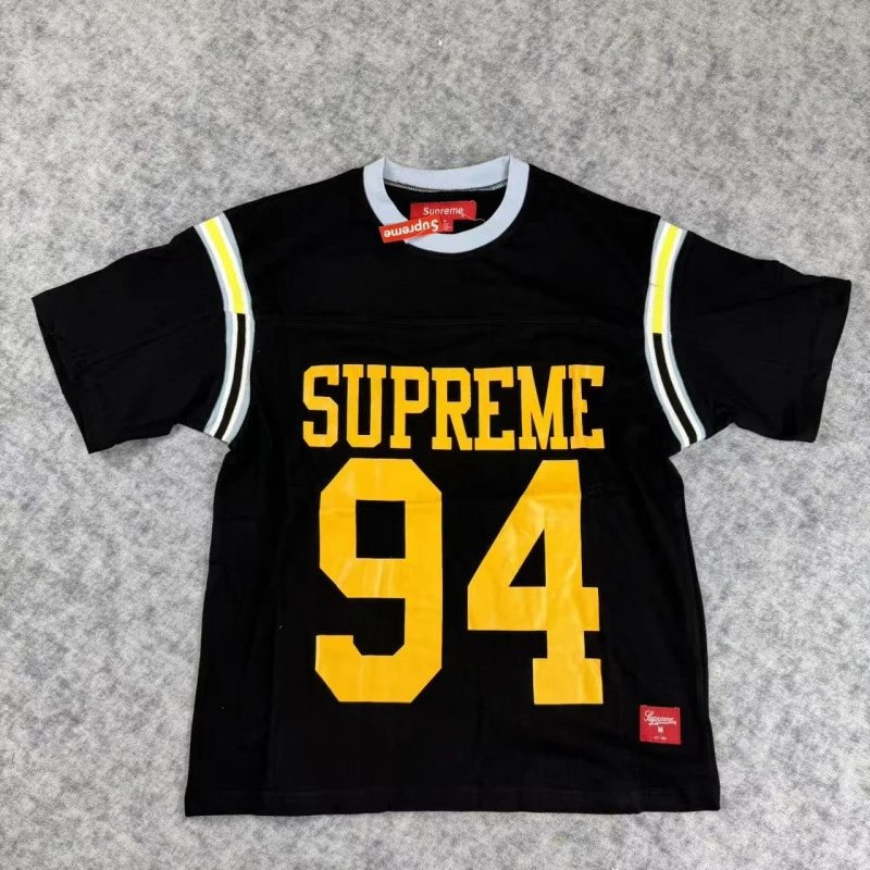 Supreme T-Shirts Mesh number graphic jersey-style T-shirt — E 2034-94 number