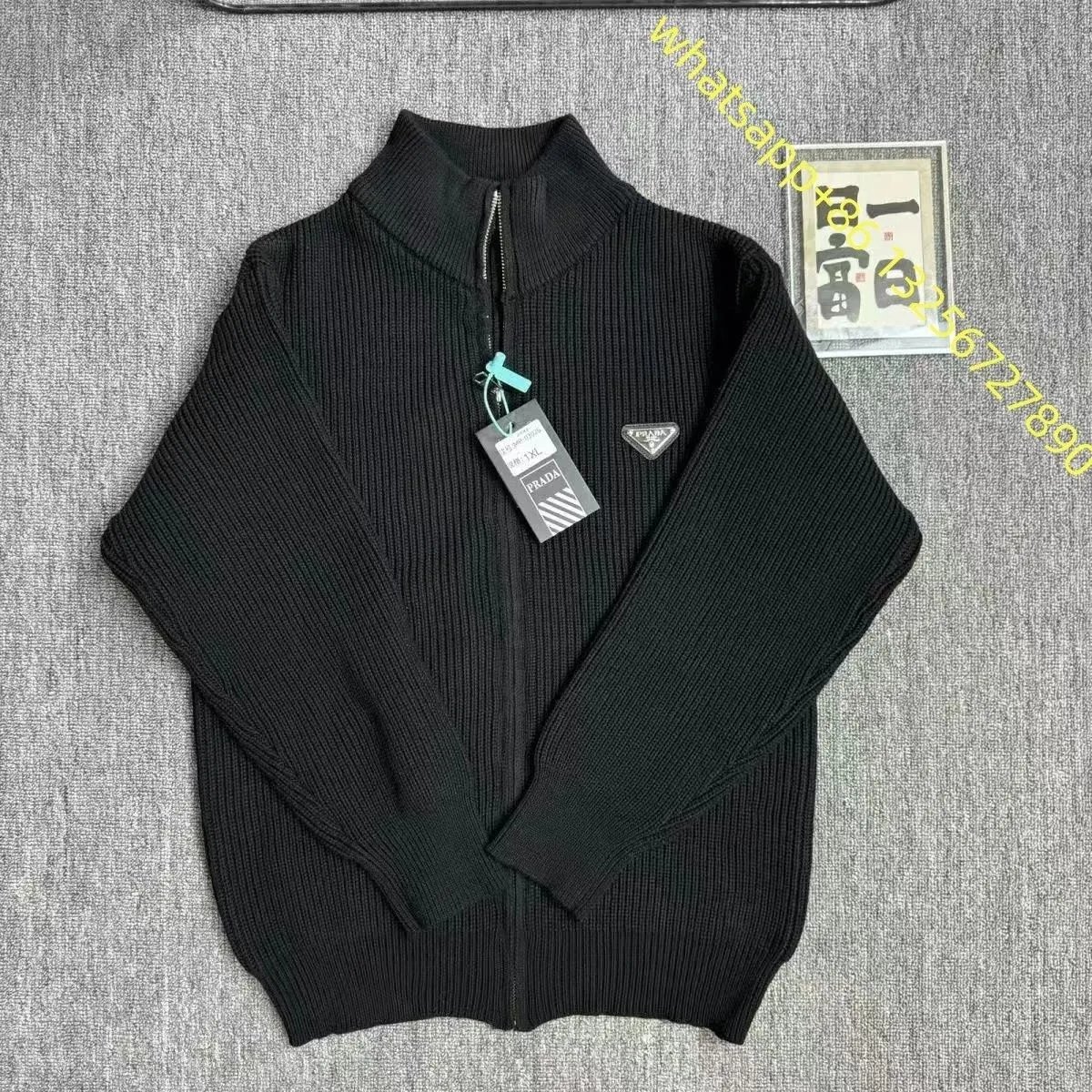 Prada19