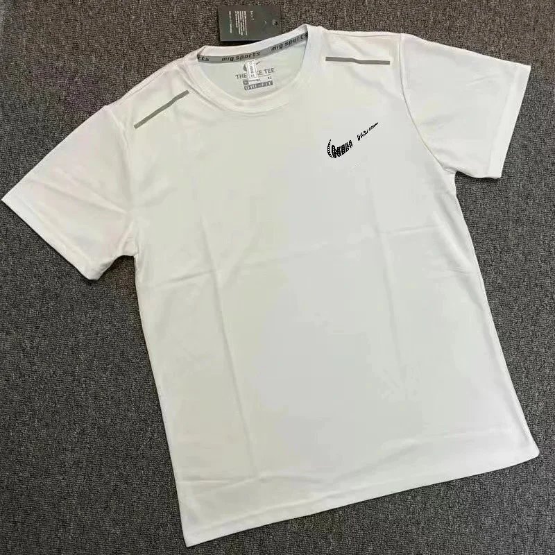 Nike Matching Sets Reflective short-sleeve T-shirt and shorts set — 10