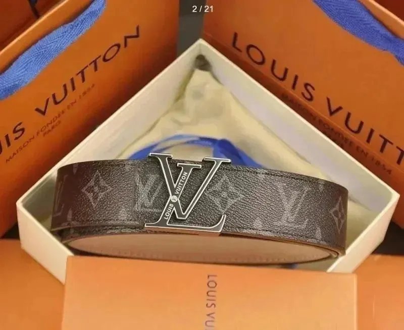 Louis Vuitton LV Initiales Bel