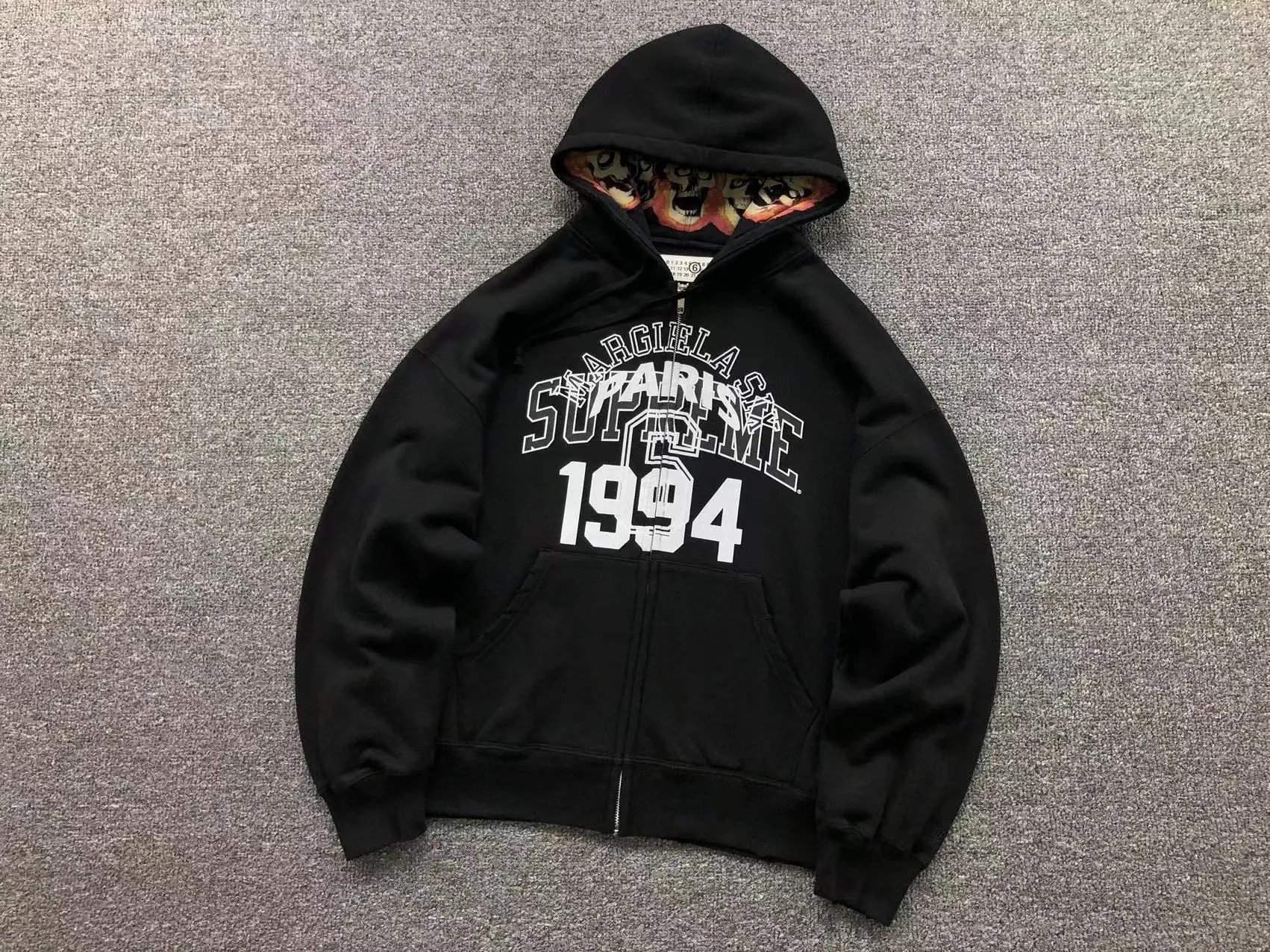 Supreme Hoodies & Sweatshirts Collegiate Number 8 Graphic Crewneck Sweatshirt — E573# Zip-up hoodie, black