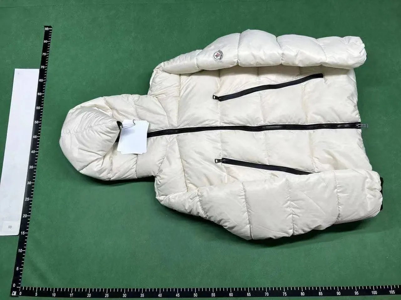 Product view 24