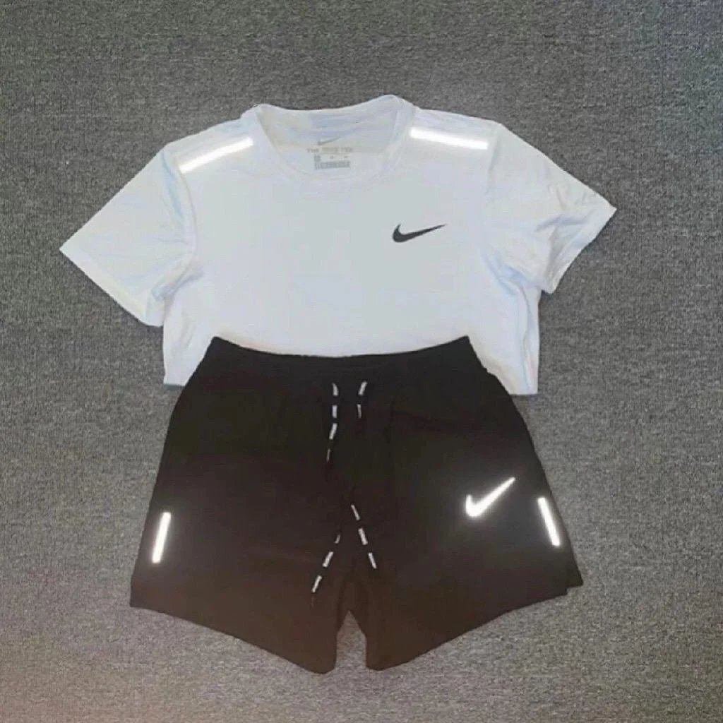 Nike Matching Sets Reflective short-sleeve T-shirt and shorts set — 18