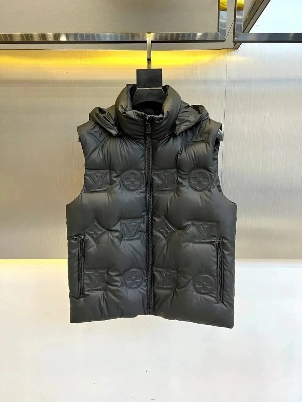 Product view 16