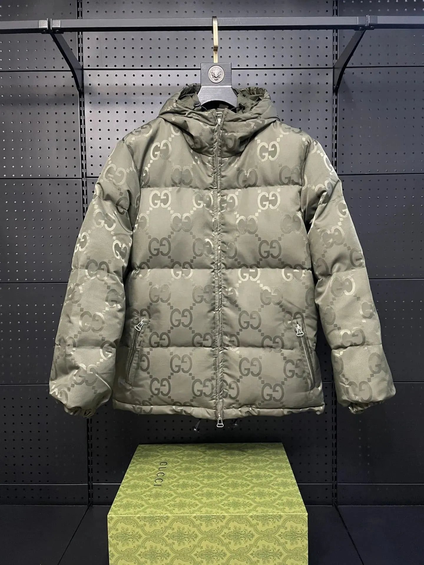 Product view 33