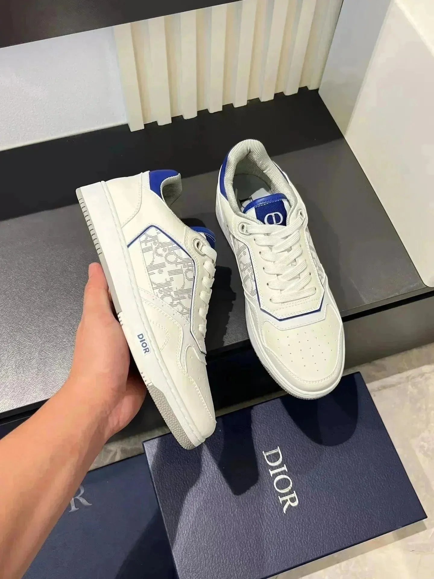 Product view 37