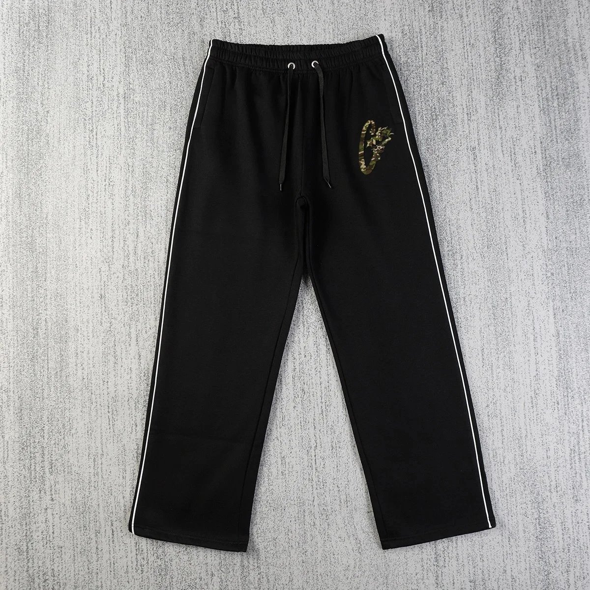 8111 Black [Pant]