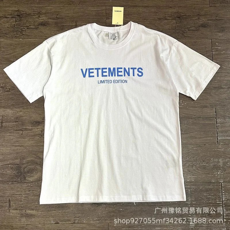 VETEMENTS T-Shirts Graphic Slogan T-Shirt — 2508 White