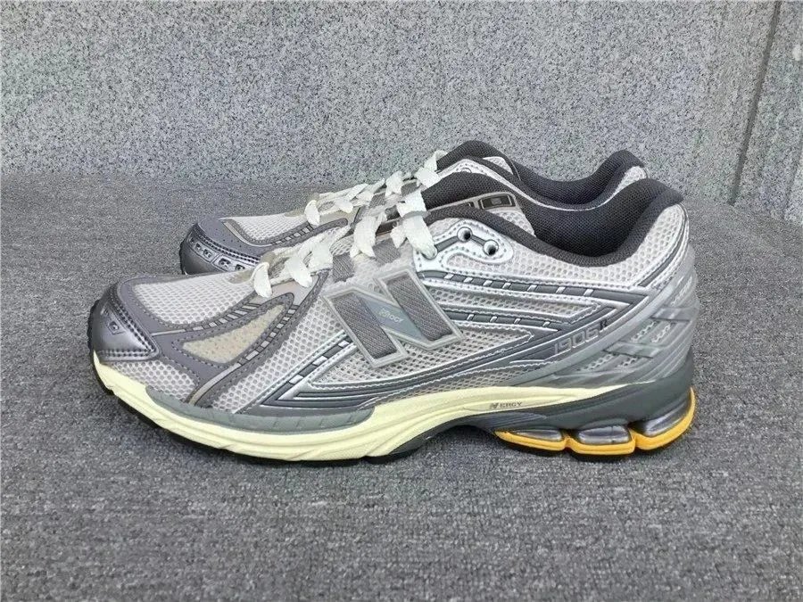 Product view 18