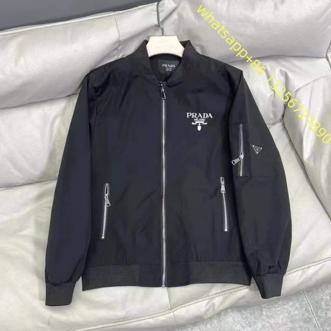 Prada17