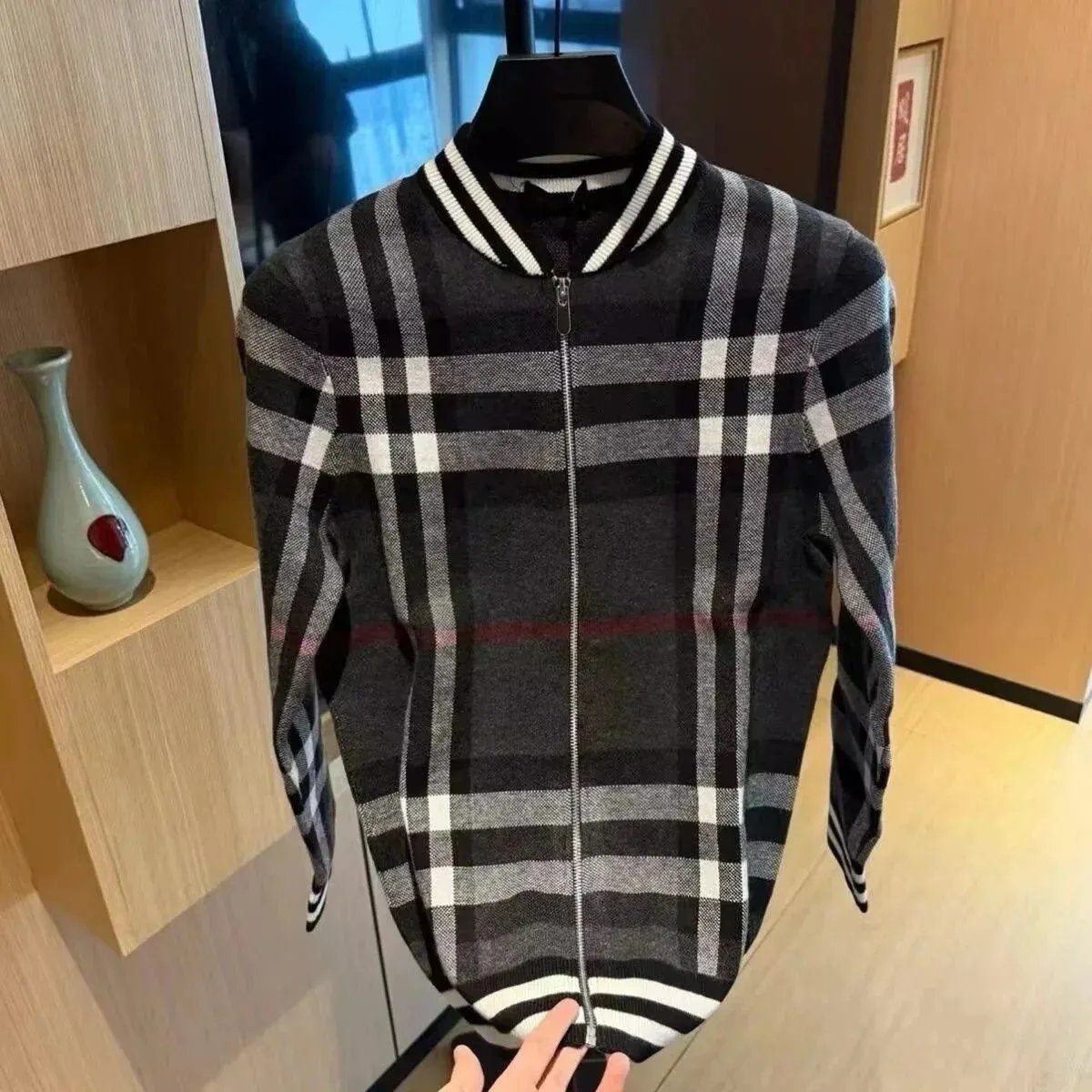 Product view 27