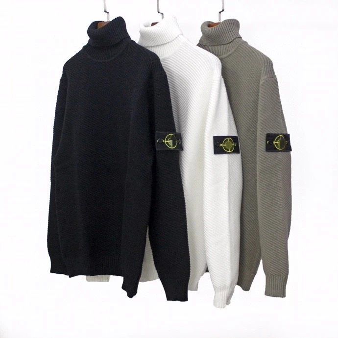 STONE Sweater