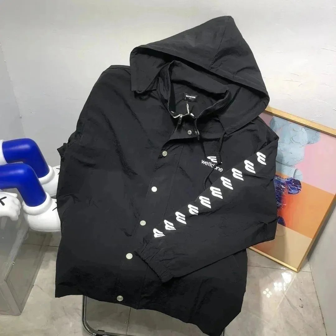 Jordan Hoodies & Sweatshirts Full-Zip Graphic Hoodie — 25