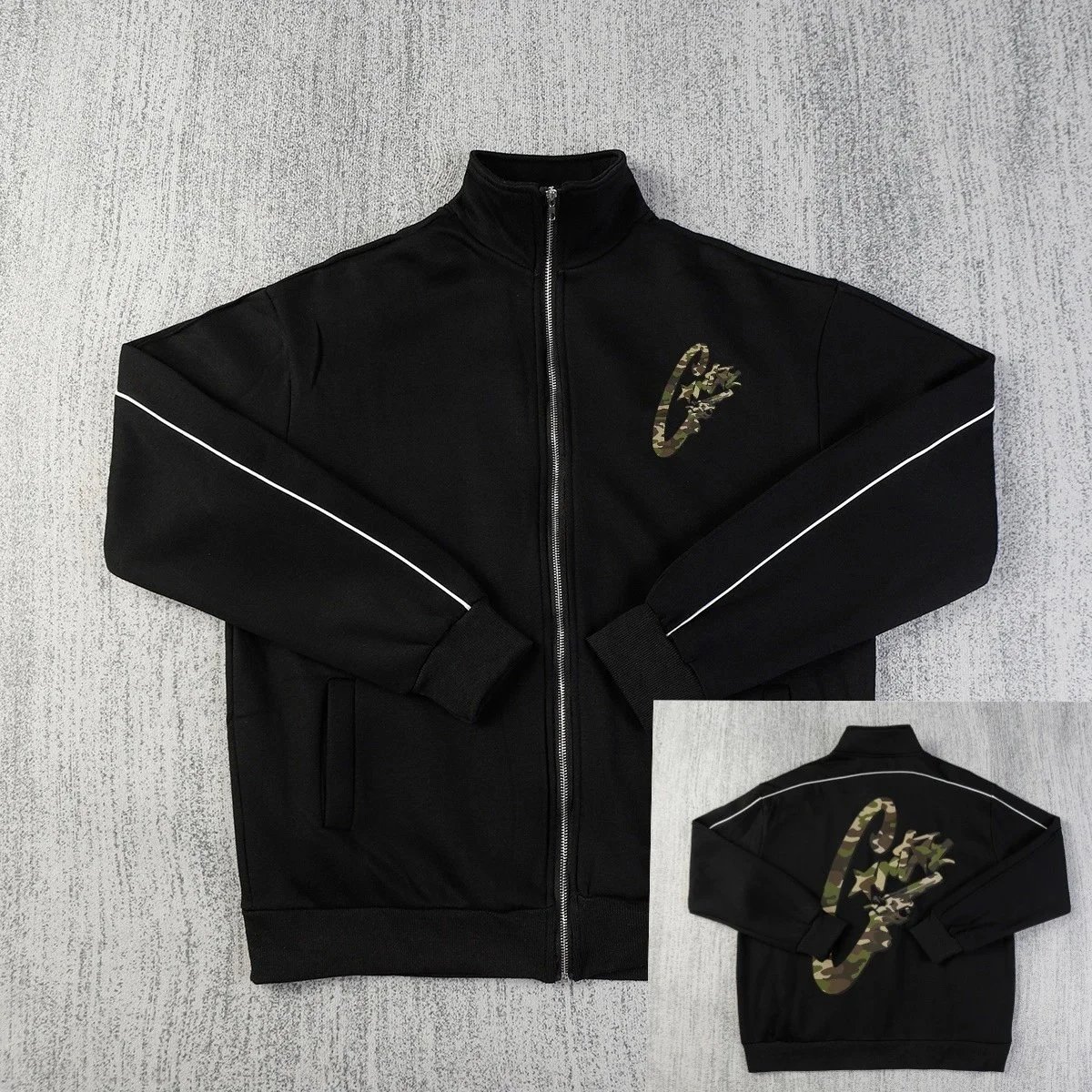 8111 Black [Hoodie]