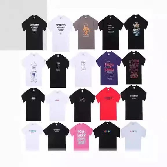VETEMENTS Graphic T-Shirts [40