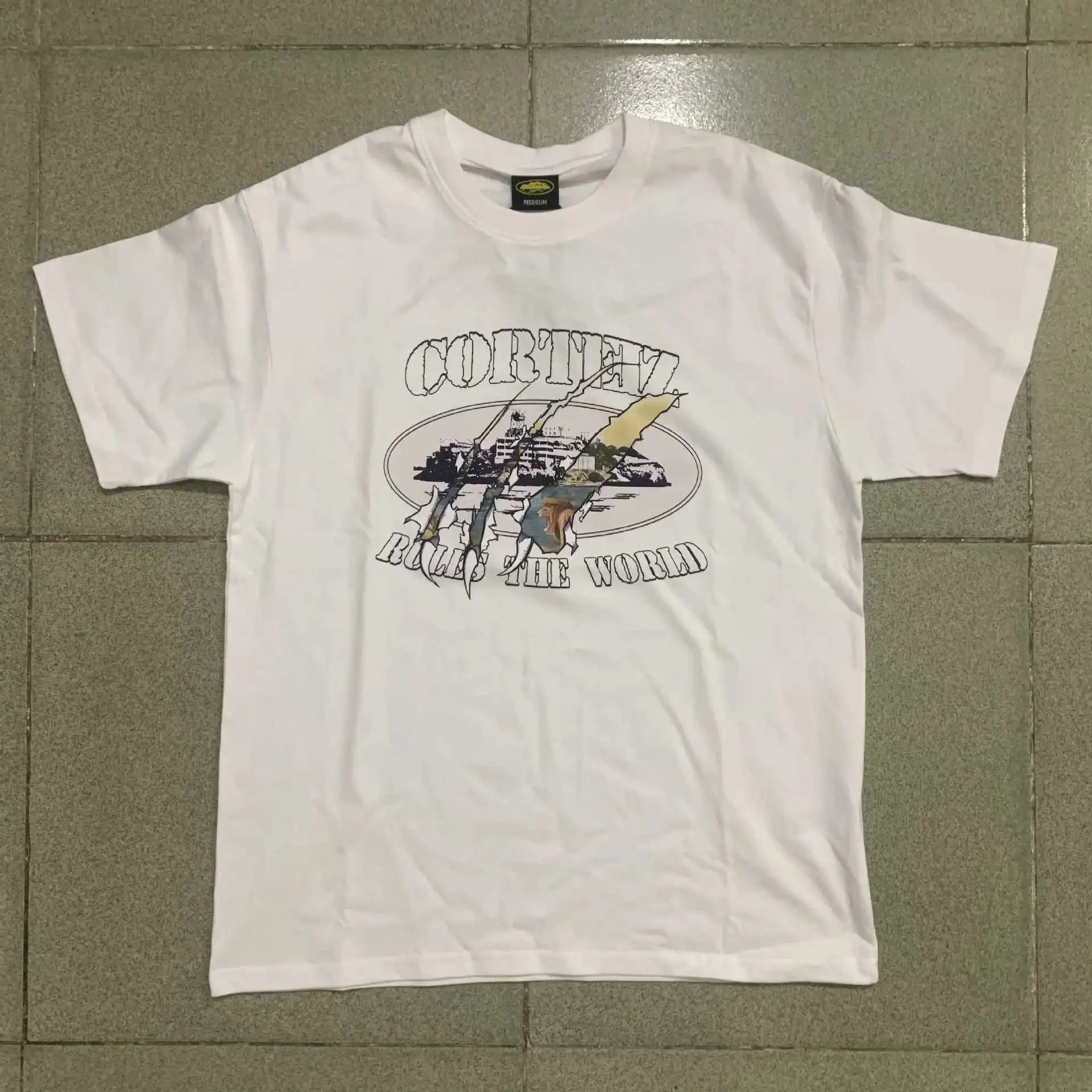 Product view 32