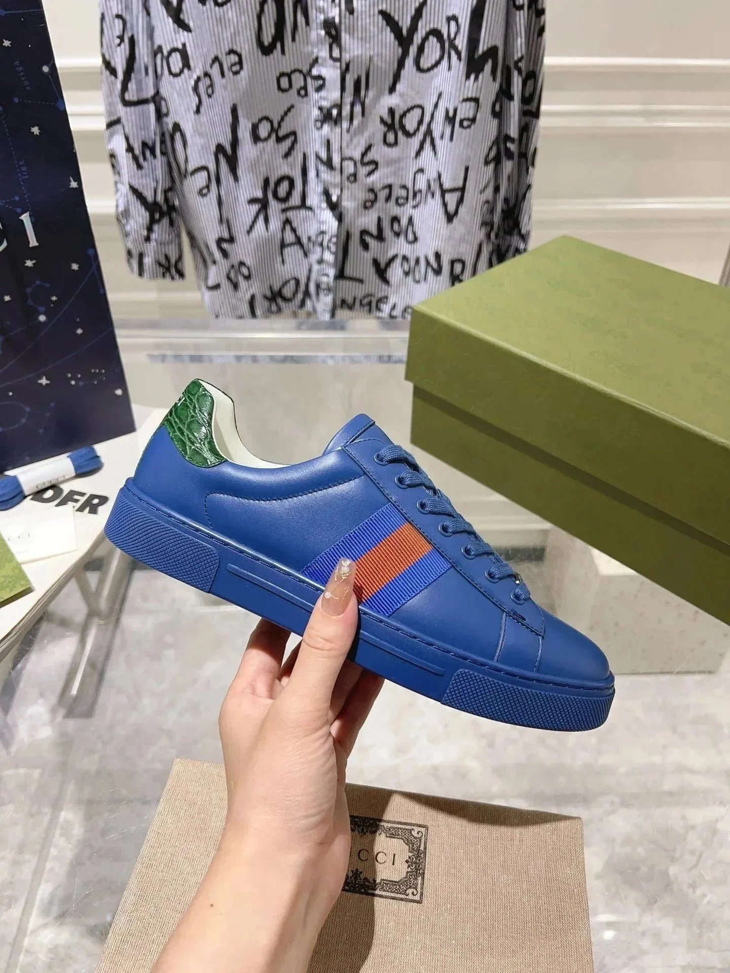 Product view 23