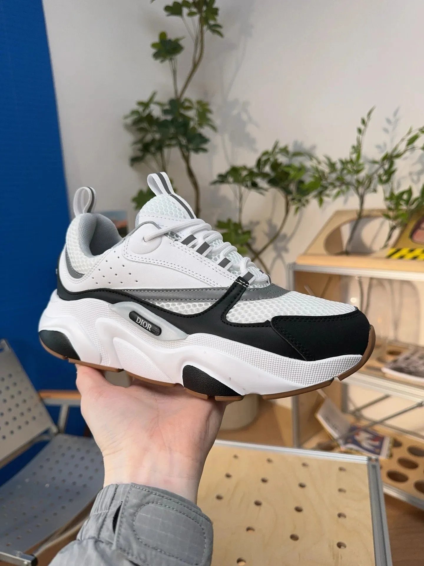 Product view 12