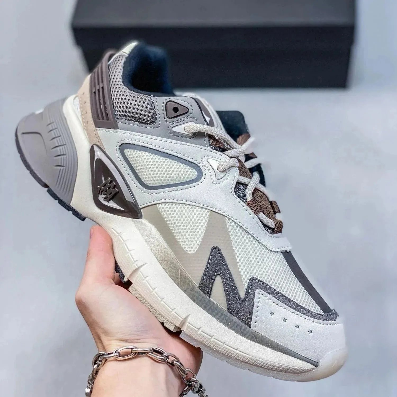 Product view 33